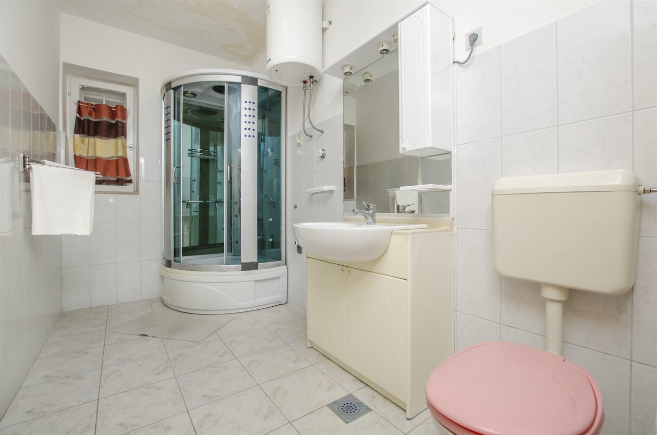 Apartments Anka Duće Eksteriør bilde