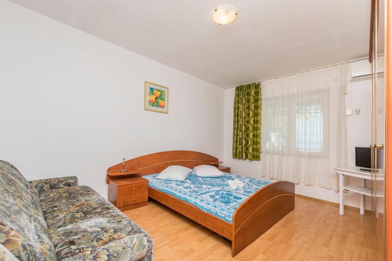 Apartments Anka Duće Eksteriør bilde